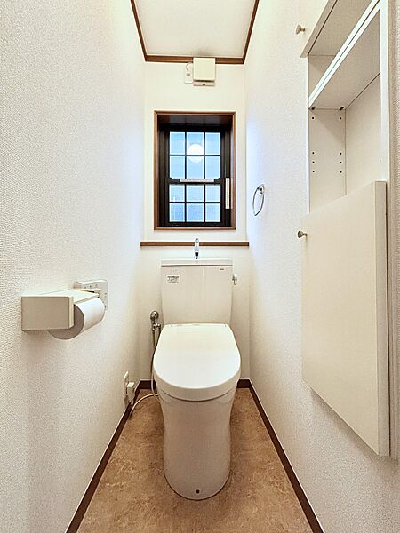 トイレを拡大表示