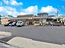 周辺：コンビニ 400m セブン-イレブン 足立大谷田4丁目店