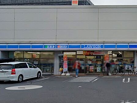 コンビニ 500m ローソン 足立新田一丁目店
