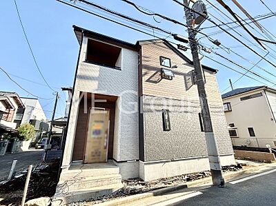 外観:たっぷりの陽光と心地よい風が舞い込む住まい 外観:たっぷりの陽光と心地よい風が舞い込む住まい