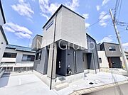 たっぷりの陽光と心地よい風が舞い込む住まい   