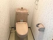 バス・トイレ別室です。