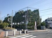 守口市立錦中学校（624m）