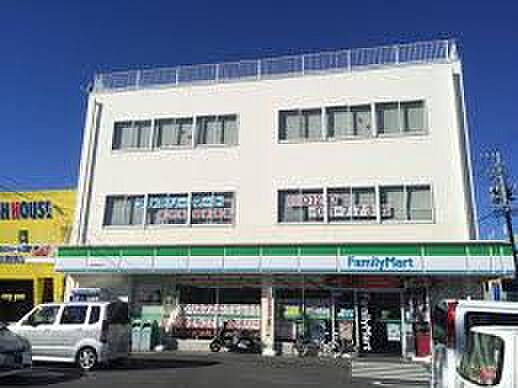 画像17:ファミリーマート 寝屋川寿町店（159m）