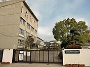 四條畷市立四條畷中学校（656m）