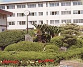 寝屋川市立堀溝小学校（1089m）