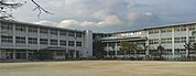 四條畷市立四條畷小学校（1060m）