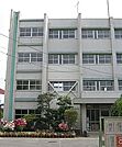 寝屋川市立田井小学校（368m）