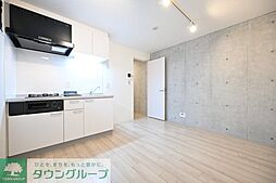 東急池上線 御嶽山駅 徒歩3分の賃貸マンション 4階1DKのリビング/ダイニング