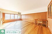 家具付きでの引渡しとなります（撤去応相談）