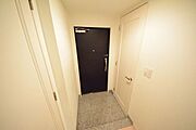 タウンハウジングレジデンス事業部　恵比寿店・赤坂店までお問合せ下さい。
