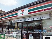 セブンイレブン 293m