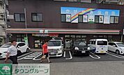 セブンイレブン品川東大井2丁目店 徒歩3分。コンビニ 220m