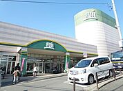 Fuji上野川店 617m