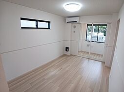 フォンテーヌ春日 101 1階1LDKのリビング/ダイニング