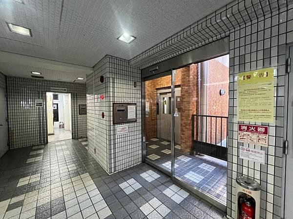 エントランス