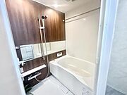 一日の疲れを癒してくれる浴室