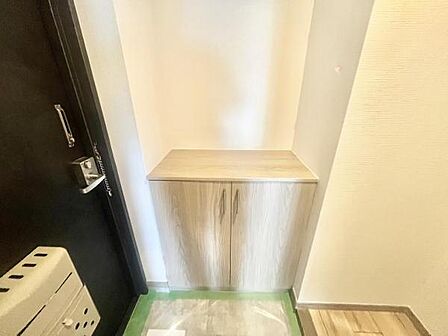 コンパクトな下駄箱