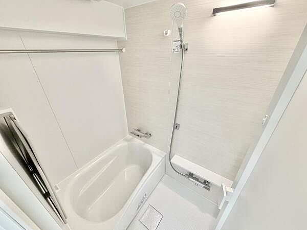 浴室を拡大表示