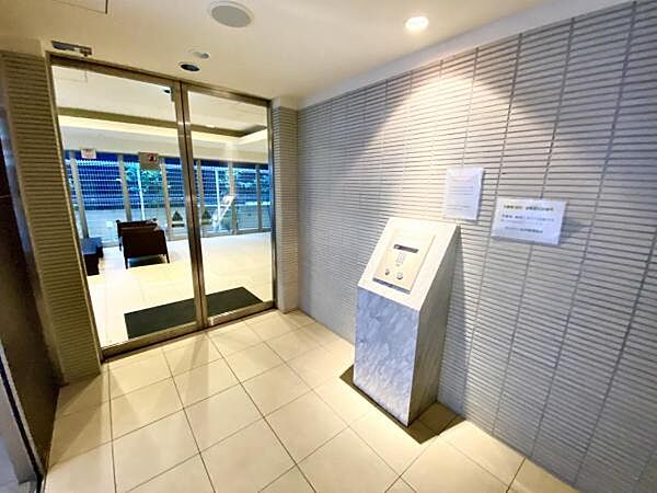 エントランスを拡大表示