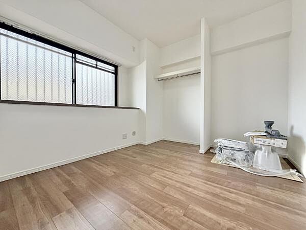 洋室を拡大表示