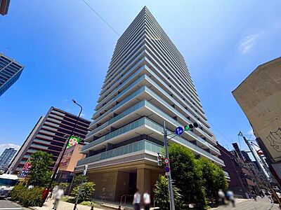 外観:\外観/ 地上21階建て免震構造タワーレジデンスになります。 外観:\外観/ 地上21階建て免震構造タワーレジデンスになります。