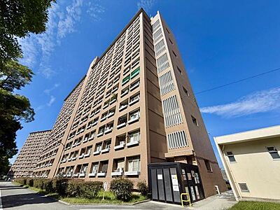 外観:【外観】 しっかりと管理・手入れされたマンション外観です。 外観:【外観】 しっかりと管理・手入れされたマンション外観です。