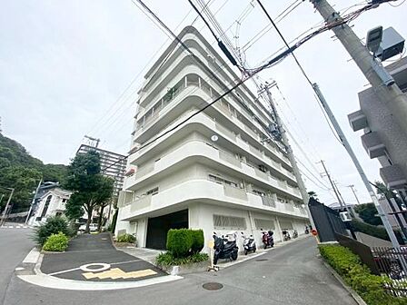 即日案内可能。  お客様専用サイトでオンラインで物件提案。  スマホ片手にご家族で家探し 「物件探しがしやすくなった」と皆様に好評です。 毎月先着順でご対応ですので、お早めにお問い合わせください。