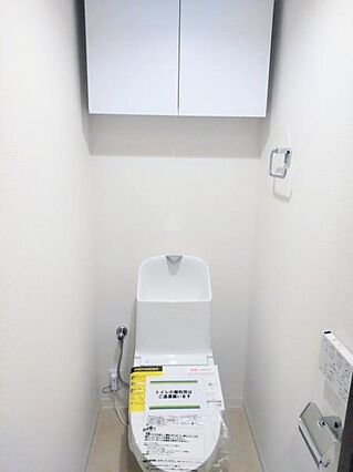 白を基調にした...