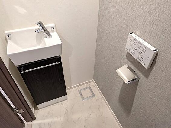 トイレ内の手洗...