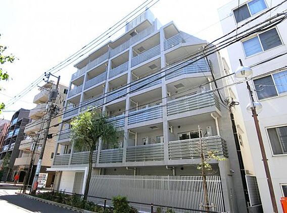 洗礼されたデザ...