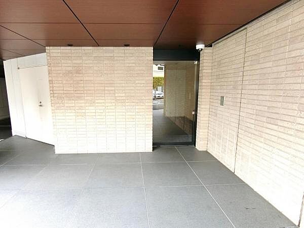 エントランスを拡大表示