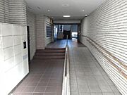 エントランスホール