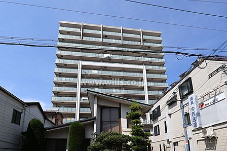 ディモア尼崎ミライズの外観(南側から)