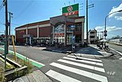 ライフ(武庫川店)の外観