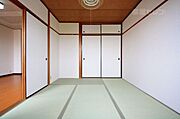 和室6帖のお部屋です。