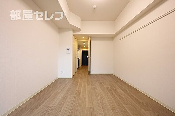 プレサンス新栄リベラ
