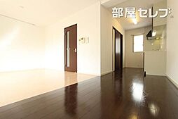 シーズンステージ東山 1階3LDKのリビング/ダイニング