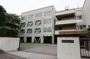名古屋市立菊里高校 387m