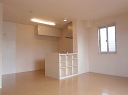 アルカディア永森 2階2LDKのリビング/ダイニング