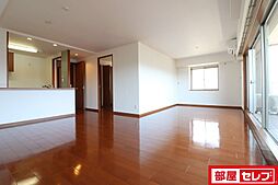 アイユー八事 3階2LDKのリビング/ダイニング