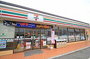 セブンイレブン名古屋覚王山店 164m