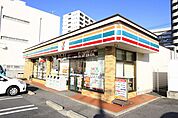 セブンイレブン名古屋萱場2丁目店 459m