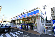 ローソン 東区筒井一丁目店 173m