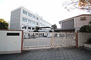 名古屋市立猪高小学校 452m