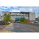 病院「信州大学医学部附属病院まで513ｍ」
