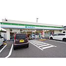 コンビニ「ファミリーマート松本高宮店まで233ｍ」