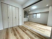 おひさまの光を、爽やかな風をたっぷりと取り込めます。居室内はいつも明るいので、毎日の生活も自然と明るくなりますね。