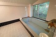 浴室は2つございます