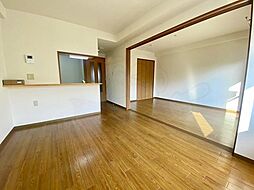 ラポール倉坂 2階2LDKのリビング/ダイニング